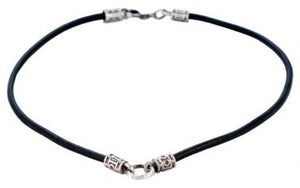 Classic Center Loop Leather Necklace